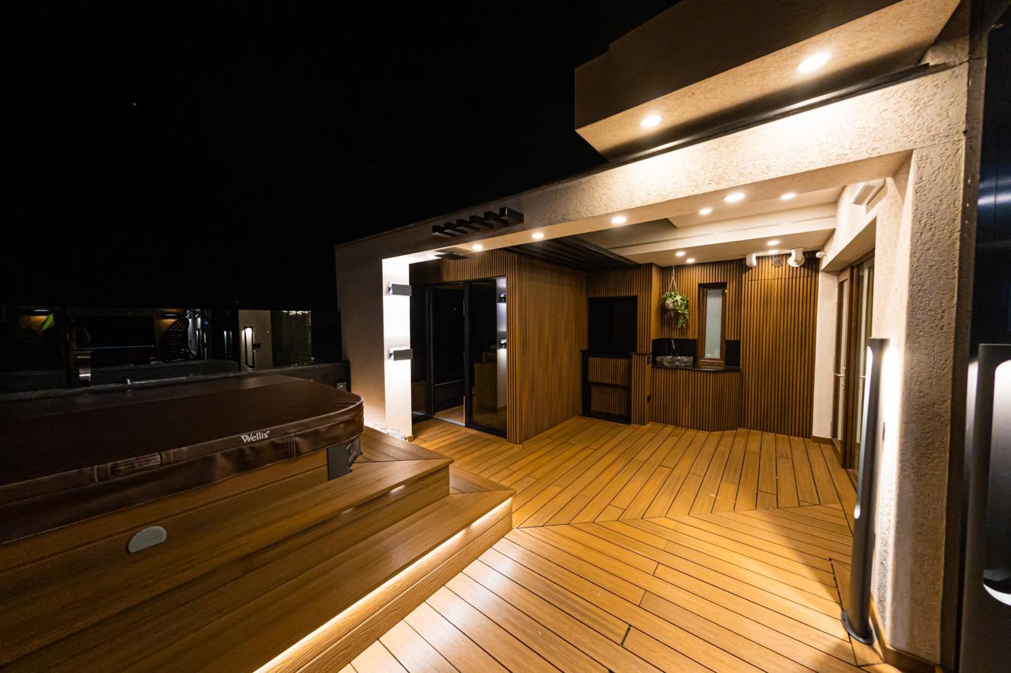 Deluxe Aparthotel Marwell Residence Suceava Bilik gambar